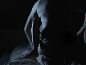 Ирена Эсколар секси – В волчьей шкуре (2017) #5