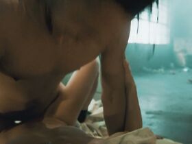 Сира Валенсуэла голая, Чейз Кристенсен голая, Таша Рейн голая, Таня Фокс секси – Атака неизвестного (2020) #2