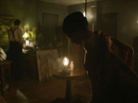 Лаура Смет голая, Зои Бесмонд де Сенневиль голая, Зина Есепчук секси – Пацанка s01e01-02 (2020) #12