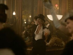 Лаура Смет голая, Зои Бесмонд де Сенневиль голая, Зина Есепчук секси – Пацанка s01e01-02 (2020) #19