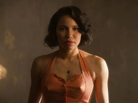 Джерни Смоллетт голая – Страна Лавкрафта s01e05 (2020) #3