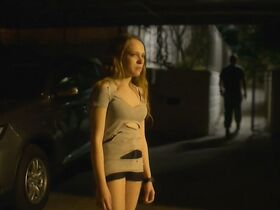 Шира Хаас голая – Разбитые зеркала (2018) #3