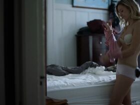 Оливия Хэмилтон секси – Держись крепче и удачи (2020) #7