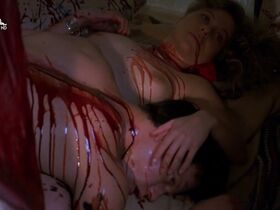 Дженили Харрисон голая, Дженнифер Штейн голая – Проклятие 3: Кровавое жертвоприношение (1991) #10