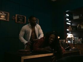 Ханнаха Холл секси, Кэнди Баррус секси – Чи s03e04-05 (2020) #9