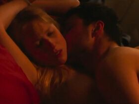 Сара-Меган Алюш-Мэни голая, Адель Вим секси – Родственные души (2018) #8