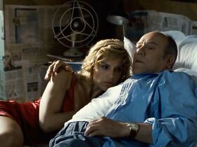 Надир Казелли голая, Джулия Греко секси, Микаэла Рамаццотти секси – Стоя в раю (2012) #19