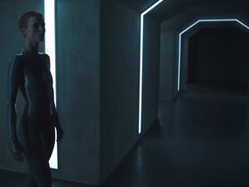 Аманда Коллин голая – Воспитанные волками s01e06-07 (2020) #21