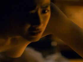 Чо Ё-джон голая, Рю Хён-гён голая – Слуга (2010) #14