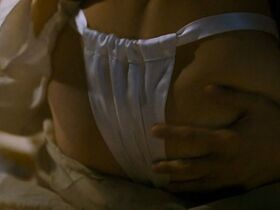 Чо Ё-джон голая, Рю Хён-гён голая – Слуга (2010) #2