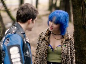 Валери Скотт Кис голая, Хлоя Ливайн секси – Актёры - Рейнджер (2018) #4