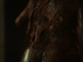 Вунми Мосаку секси, Эбби Ли секси – Страна Лавкрафта s01e05 (2020) #8