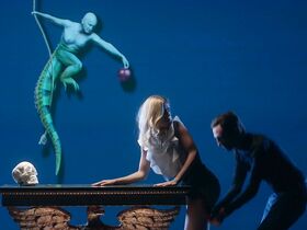 Изабелла Блисс голая, Скарлет Меллиш Уилсон секси, Ивонн Майоль секси – Последний Фауст (2019) #7