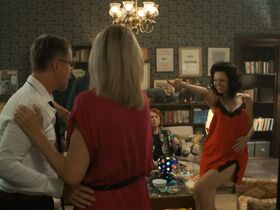 Ивана Хилкова секси, Луция Жачкова секси – Chlap na střídačku (2020) #27