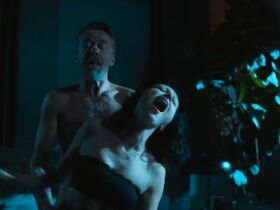 Ивана Хилкова секси, Луция Жачкова секси – Chlap na střídačku (2020) #29