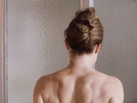 Мими Роджерс секси, Ребекка Армстронг голая – Скрывающийся в доме (1989) #7