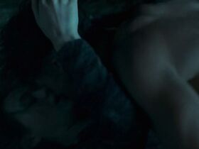 Мерседес Мюллер секси – Октоберфест: Пиво и кровь s01e01 (2020) #4