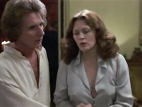 Фэй Данауэй секси – Глаза Лоры Марс (1978) #3
