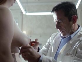 Кира Джонсон голая – Тёмное зеркало (2018) #20