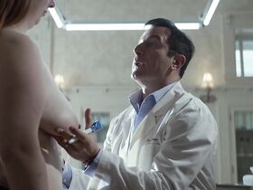 Кира Джонсон голая – Тёмное зеркало (2018) #28