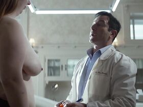 Кира Джонсон голая – Тёмное зеркало (2018) #30