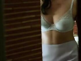 Флориана Лима секси – Каратель s02e06 (2019)