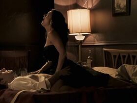 Дайан Лэйн секси, Кэролайн Деверне секси – Смерть супермена (2006)