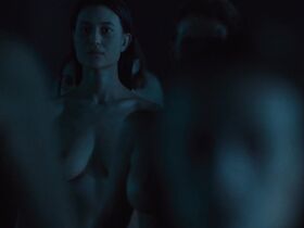 Джулия Джонс голая – Мир Дикого Запада s02e08 (2018) #13