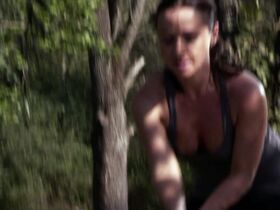 Даниэль Харрис секси – Мертвый.тв (2014)