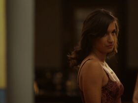 Наталия Очоа секси – Вызов (2019) #4