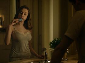 Эстер Экспосито секси – Элита s01e02 (2018) #2