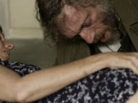 Сандрин Киберлен секси – Черная полоса (2018) #4