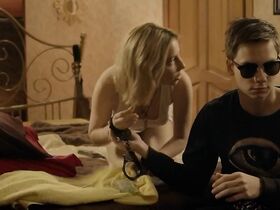 Ольга Турчак голая – Смотри как я (2020) #11