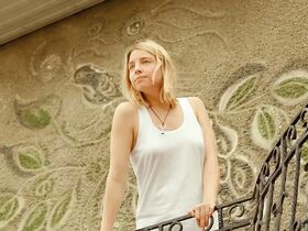 Ольга Турчак голая – Смотри как я (2020) #19