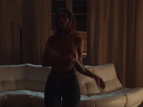 Мари-Анж Каста голая, Сара Серрайокко голая – Беспощадный (2019) #2