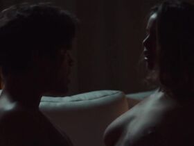 Мари-Анж Каста голая, Сара Серрайокко голая – Беспощадный (2019) #5