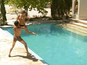 Роми Шнайдер голая – Бассейн (1969) #10