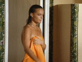 Роми Шнайдер голая – Бассейн (1969) #12