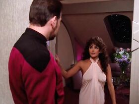 Марина Сиртис секси – Звездный путь: Следующее поколение s06e03 (1992) #1