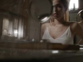 МакКензи Портер секси – Путешественники s01e07 (2016) #3