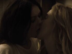 Изабель Честер голая, Ясмин Ли голая, Наташа Бласик секси – Любит, не любит (2019) #15