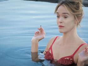 Изабель Честер голая, Ясмин Ли голая, Наташа Бласик секси – Любит, не любит (2019) #6