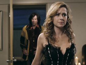 Дженна Фишер секси – Лезвия славы: Звездуны на льду (2007) #3