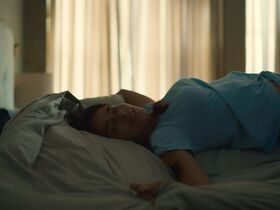 Эсмеральда Пиментел секси – Побудь отцом (2020) #3