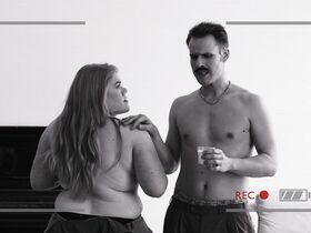 Гиза Флаке секси, Изабель Тираух секси – Für Umme (2020) #2