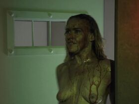 Доминик Суэйн голая – Нацистский повелитель (2018) #17