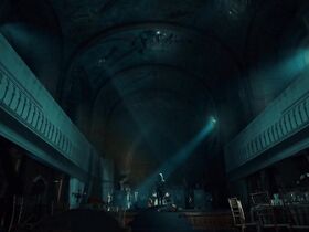 Анна Хопкинс секси – Сумеречные охотники s03e01 (2018) #5