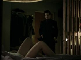 София Хелин голая – Мост s03e04 (2011)