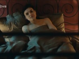 Барбора Милотова секси – Expozitura s01e11 (2008)