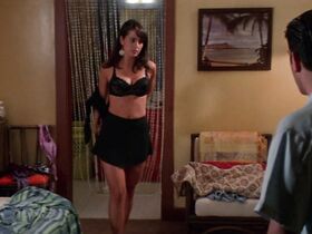 Жаклин Обрадорс секси – Шесть дней, семь ночей (1998) #1